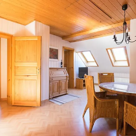 Ilmtal-jena Апартаменты Ена